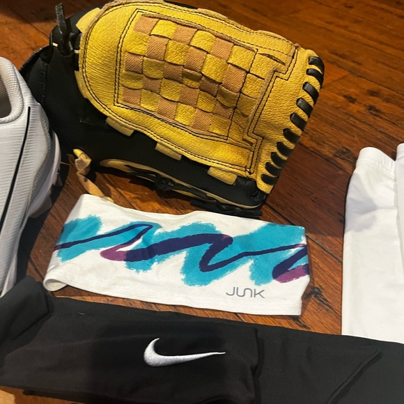 Baseball Apparel Bundle - Picture 4 of 16